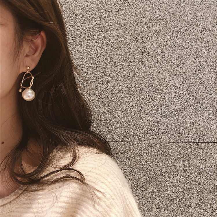 Metal winding personalized pearl earrings - RB.