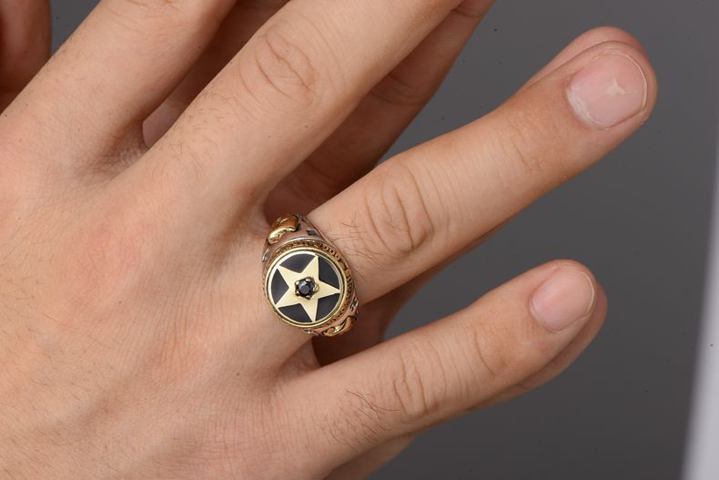 Five-pointed Star Thai Silver And Black Agate Ring - RB.
